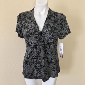 Half Moon Bay V-neck Short Sleeves Women Top - Large